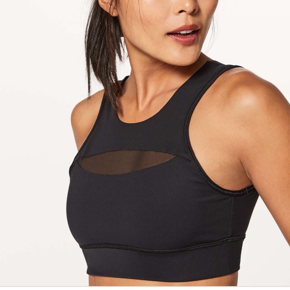 Lululemon Run the Day Bra. NWOT.